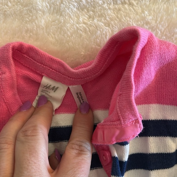 😍Lot of long sleeved shirts and cardigans for girls size 6-9 months. - Picture 12 of 12